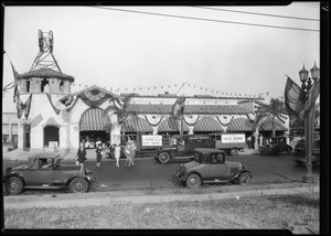 Opening of market--South Western Avenue & West 9th Street, Los Angeles, CA, 1928