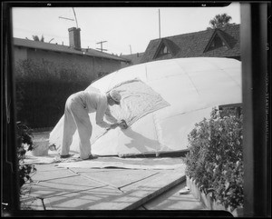 Building "Globe of World" for Dole Pineapple, Southern California, 1935