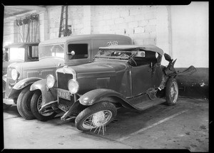 Pellissier Dairy Co. truck & Chevrolet, Southern California, 1935