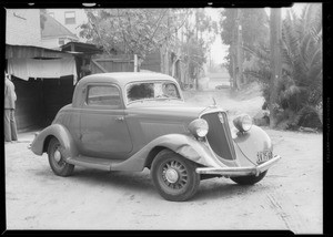 Wrecked Studebaker coupe, Kelly Roth - owner & assured, Southern California, 1934