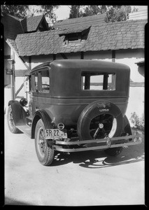 Wrecked cars, Southern California, 1930