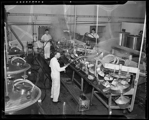 Steam cleaning the juice extractors, 2946 East 11th Street, Los Angeles, CA, 1940