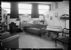 Department store photo studio, Los Angeles, CA, 1926