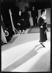 Groups with shadows, Southern California, 1931