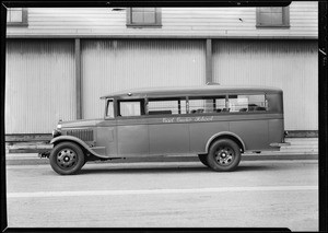 Carl Curtis school bus, Southern California, 1931