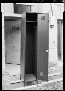 Worley & Co. lockers, Southern California, 1925