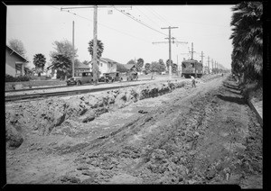 Lowering tracks on Santa Barbara and Leimert Park, Los Angeles, CA, 1927