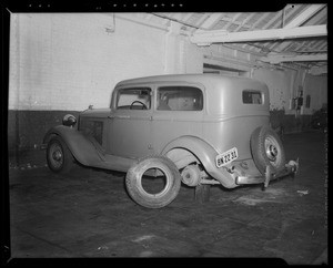 Wrecked 1933 Plymouth, Coast Auto Works, 1358 North Western Avenue, Los Angeles, CA, 1940