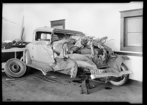 Wrecked Auburn, Southern California, 1933