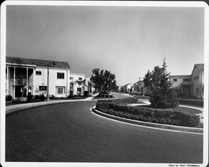 Residential area with circular drive through cul de sac