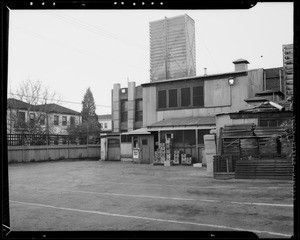 Lucca's parking lot, Southern California, 1940