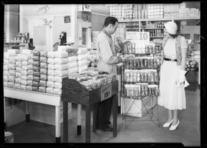 Cellophane displays, Safeway stores, Southern California, 1932