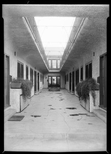 Boice apartment court, Los Angeles, CA, 1933