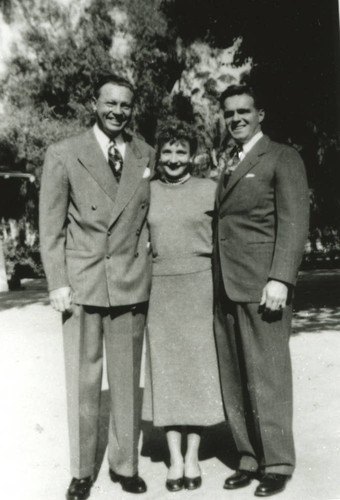 Myford Irvine with his niece Kathryn and her husband Charles Wheeler, ca. 1949