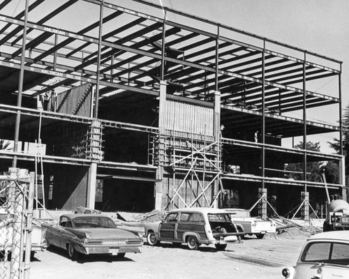 Reseda office building taking shape