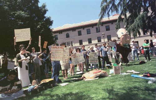 Student Demonstration against Lockheed Gift