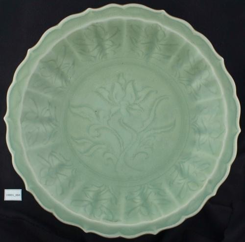 Celadon plate with chrysanthemum