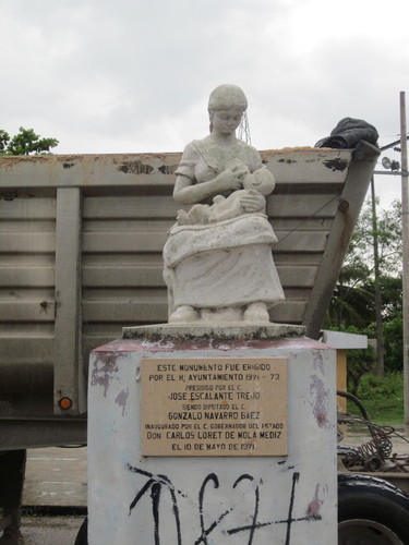 Monument to Mother, Acanceh