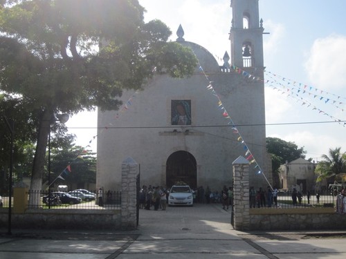 Tixkokob Church