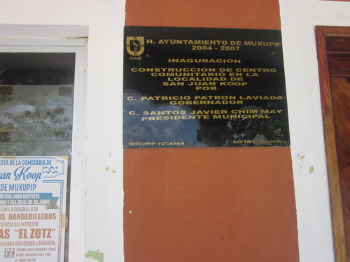 San Juan Koop plaque at community center "Ayuntamiento (Town Council) 2004-2007"