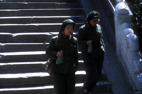 Soldiers & Soda at the Summer Palace