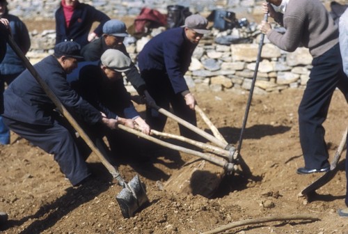 Removing Sandstone at Sandstone Hollow