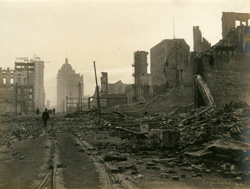 Kearny Street, south from California Street, San Francisco Earthquake and Fire, 1906 [photograph]