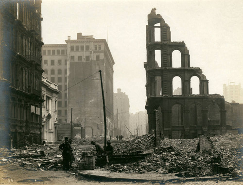 Montgomery Street, San Francisco Earthquake and Fire, 1906 [photograph]