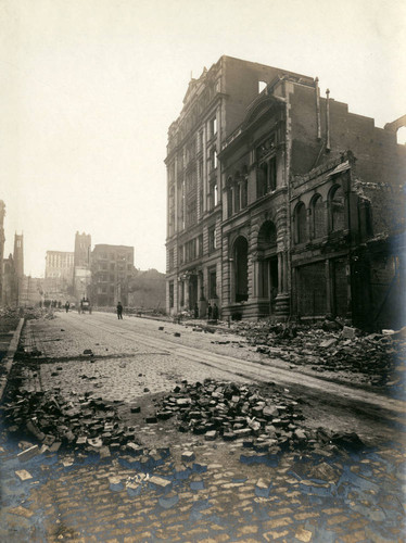 California Street, San Francisco Earthquake and Fire, 1906 [photograph]