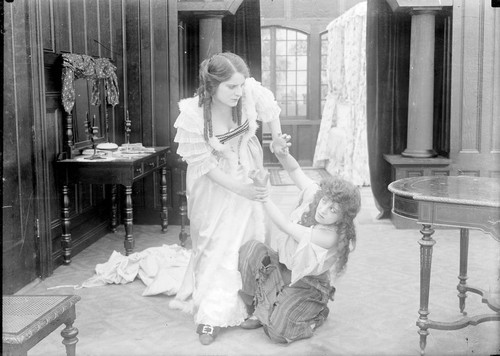 Beatriz Michelena as Mignon, with an unidentified actor, in the California Motion Picture Corporation production of Mignon, San Rafael, 1914 [photograph]