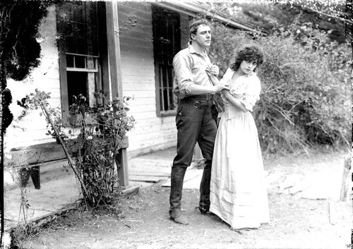 House Peters and Beatriz Michelena in the California Motion Picture Corporation production of Salomy Jane, Lagunitas, 1914 [photograph]