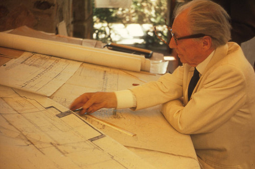 Frank Lloyd Wright in his studio at Taliesin West, circa 1958 [photograph]