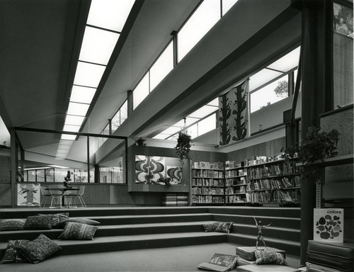 The interior of the Corte Madera Regional Branch of the Marin County Free Library, December 1971 [photograph]