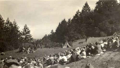 Performance of Dan Totheroh's Tamalpa, the 1921 Mountain Play on Mount Tamalpais [photograph]