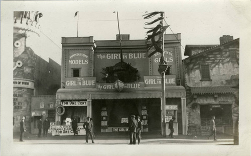 Attractions at “The Zone,” 1915 Panama-Pacific International Exposition [photograph]