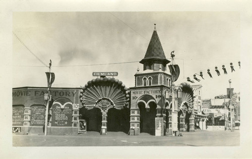 Filmland at the Zone, 1915 Panama-Pacific International Exposition [photograph]
