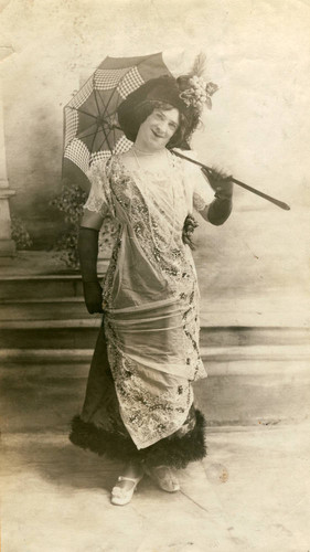 Female impersonator in vaudeville act at San Quentin State Prison, circa 1914 [photograph]