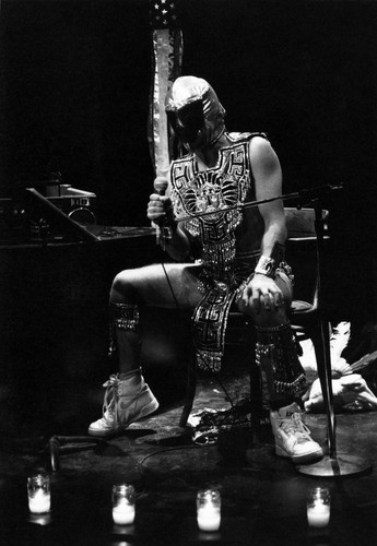 1992: performance still