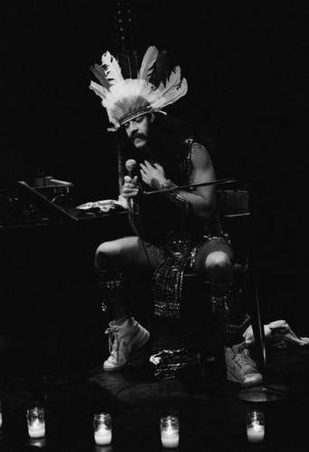 1992: performance still