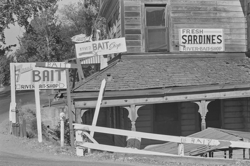 Bait shop, from Walnut Grove