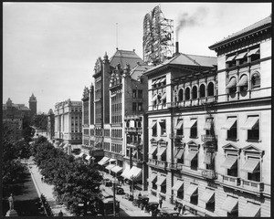 Birdseye view of Fifth Street looking west from Hill Street, Los Angeles, ca.1915