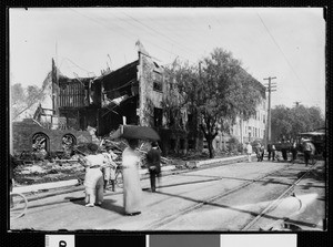 Exterior view of Maryland Hotel in Pasadena after fire, ca. 1915