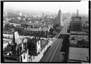 Birdseye view of Hollywood, showing Grauman's Chinese Theater in the foreground