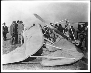 Arch Hoxey's crashed airplane at the Domigues Hills Air Meet, 1910