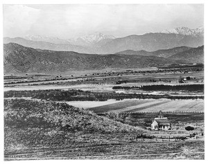 Panoramic view of Glendale from the west, ca.1900