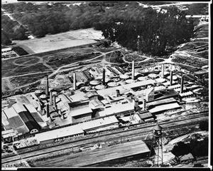 Aerial view of the Gladding, McBean & Co. pottery (the former Tropico Pottery Works) in Los Angeles, California, 1924