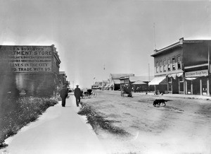 Main Street in Huntington Beach, looking toward the ocean, California, 1915