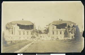 Ruins of the Gymnasium at Stanford University after the 1906 earthquake, 1906