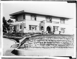 Mission style residence of John Parkinson, architect, at Sixth Street and Saint Paul Street, ca.1900-1910