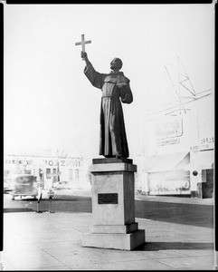 Monument statue of Father Junipero Serra on the corner of Sunset Boulevard and Spring Street in Los Angeles